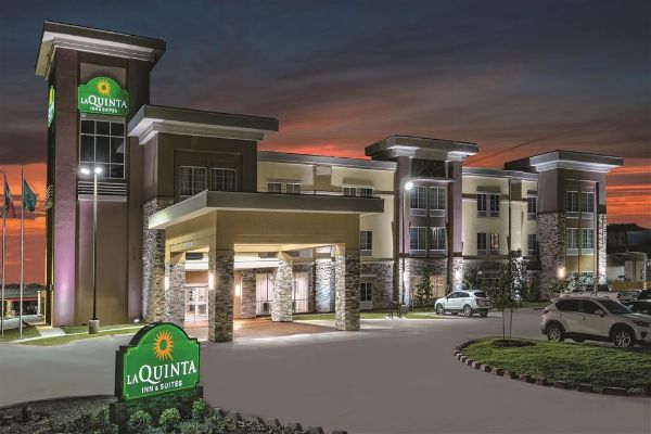 La Quinta By Wyndham San Antonio By Frost Bank Center - San Antonio, TX