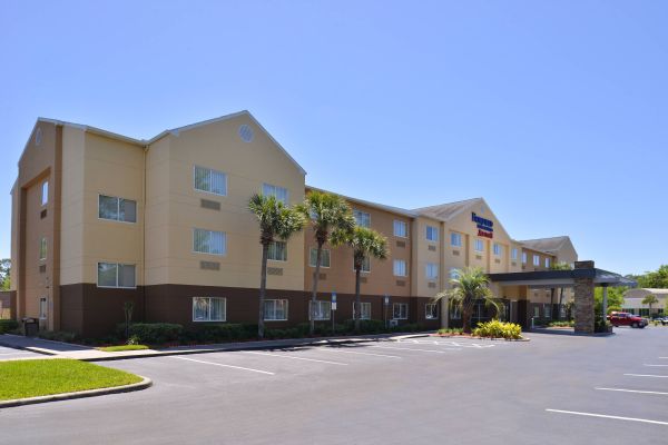 Fairfield Inn And Suites By Marriott Jacksonville Orange Park - Orange Park, FL