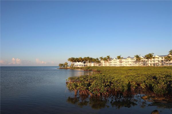 Isla Bella Beach Resort - Marathon, FL