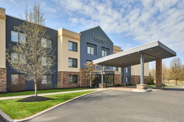Fairfield Inn And Suites By Marriott Rochester East - Rochester, NY