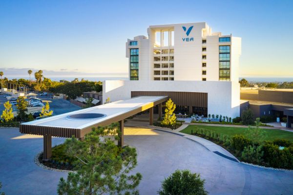 Vea Newport Beach A Marriott Resort And Spa - Irvine, CA