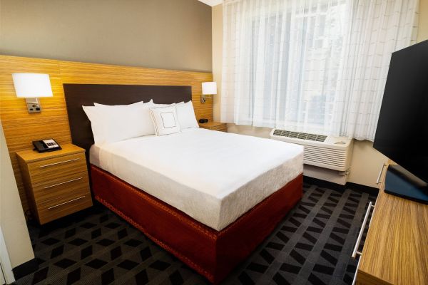 Towneplace Suites By Marriott Irvine Lake Forest - Irvine, CA