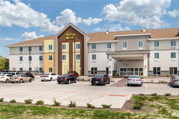 Sleep Inn Lancaster Dallas South - Lancaster, TX