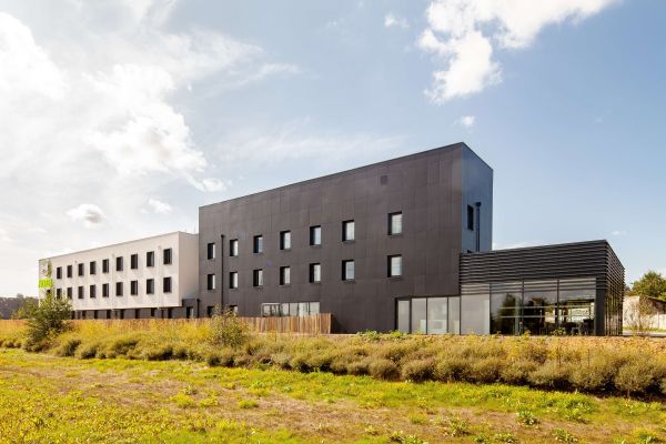 B&b Hotel Igny Palaiseau - Massy