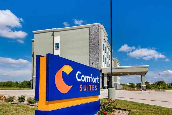 Comfort Suites Desoto Dallas South - DeSoto, TX
