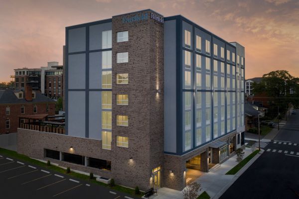 Fairfield By Marriott Inn And Suites Nashville Downtown The Parthenon - Nashville, TN