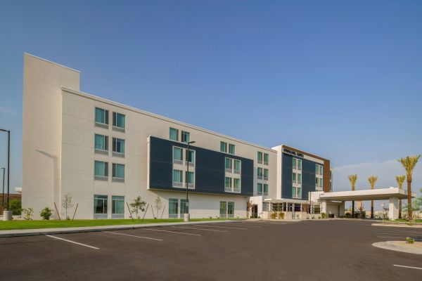 Springhill Suites By Marriott Phoenix Goodyear - 嘉年