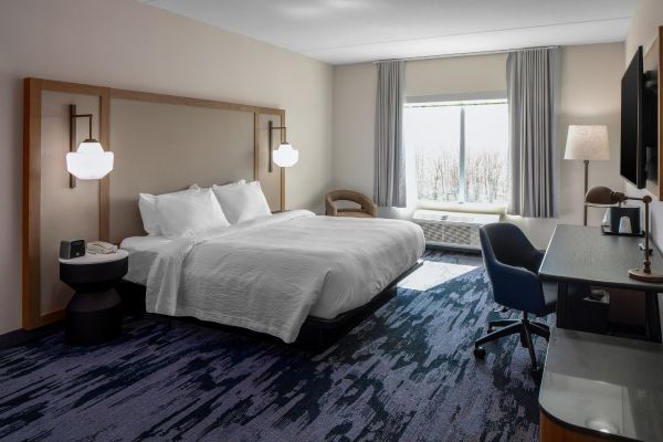 Fairfield By Marriott Inn And Suites Somerset - Fall River, MA