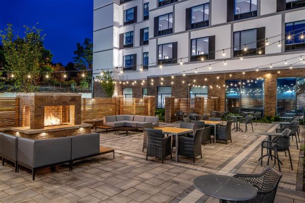 Hampton Inn & Suites By Hilton Raleigh Midtown - Clayton, NC