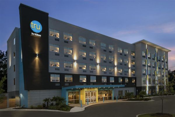 Tru By Hilton Charleston Ashley Phosphate - Charleston, SC