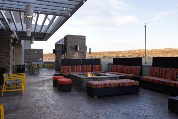 Home2 Suites By Hilton Barstow - Barstow, CA