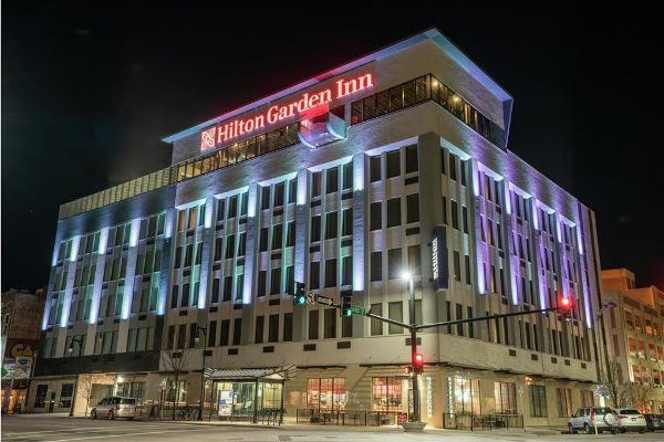 Hilton Garden Inn Wichita Downtown - Wichita, KS