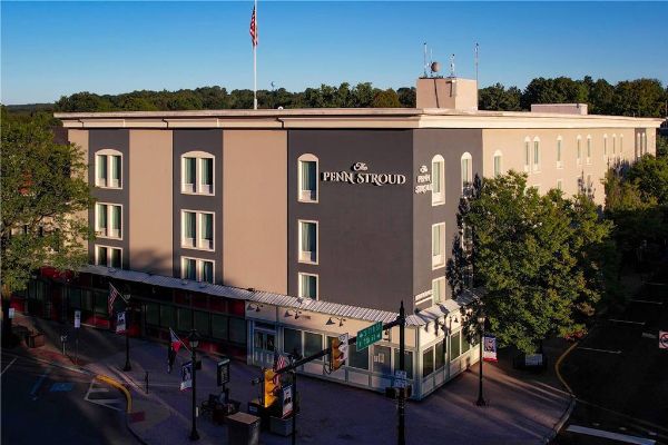 The Penn Stroud Stroudsburg - Poconos An Ascend Collection Hotel - Stroudsburg, PA