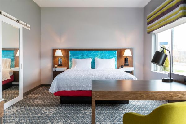 Hampton Inn & Suites By Hilton Marshfield - Marshfield, WI