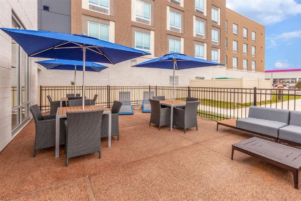Hampton Inn And Suites By Hilton Bloomfield Hills Detroit - Bloomfield Hills, MI