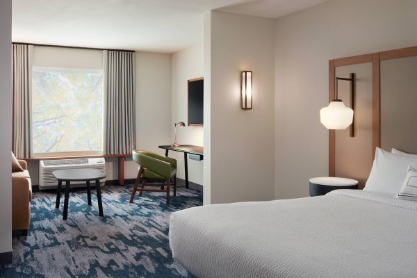 Fairfield By Marriott Inn And Suites Clear Lake - Clear Lake, IA