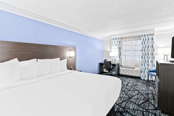 Best Western Schaumburg – O’hare Nw - シャンバーグ, IL