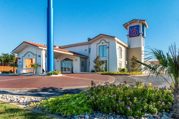 Motel 6 Euless Dfw West - 어빙