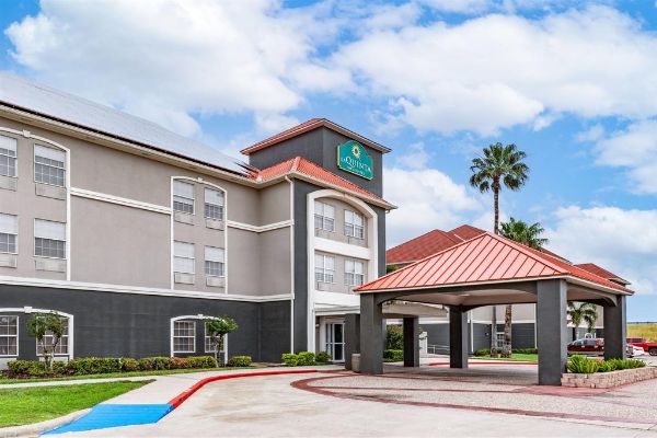 La Quinta Inn & Suites By Wyndham Pharr Rgv Medical Center - Mission, TX