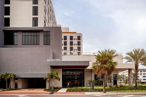 Ac Hotels By Marriott Tampa Clearwater Beach - Clearwater Beach, FL
