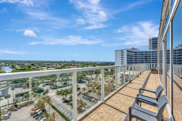Ocean Manor Beach Resort - Pompano Beach