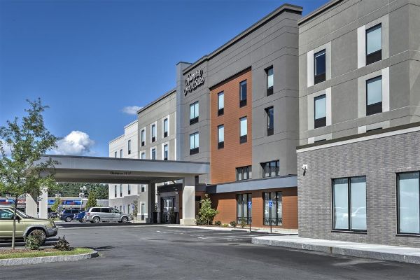 Hampton Inn & Suites By Hilton Keene - Keene, NH