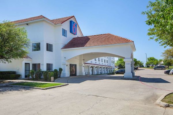 Motel 6 Bedford Tx - 어빙