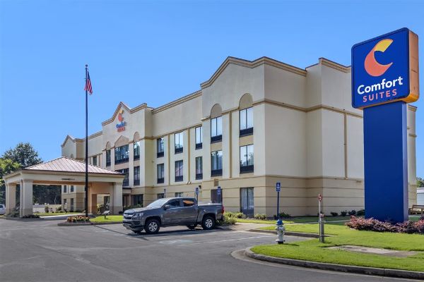 Comfort Suites Woodstock - Kennesaw, GA