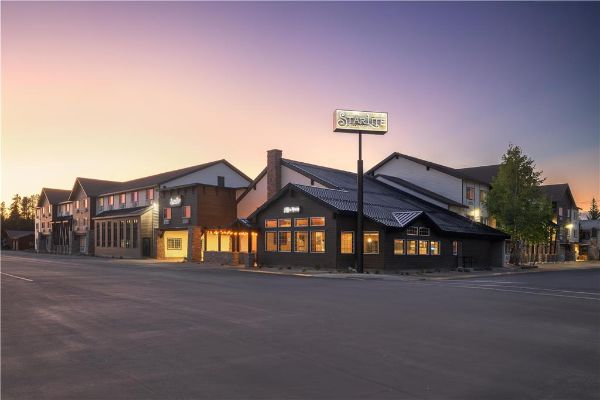 Starlite Yellowstone Tapestry Collection By Hilton - West Yellowstone, MT