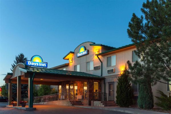 Days Inn By Wyndham Missoula Airport - Missoula, MT