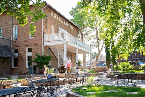 Hotel Limpia - Fort Davis, TX