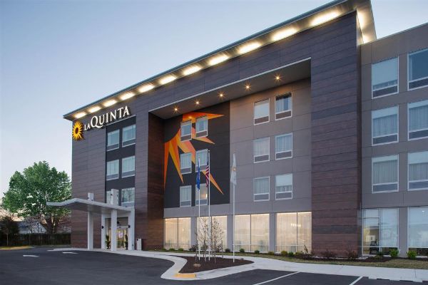 La Quinta Inn & Suites By Wyndham Manassas Va-dulles Airport - Fairfax, VA