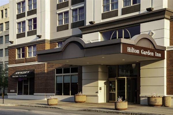 Hilton Garden Inn Omaha Downtown/old Market Area - Omaha, NE