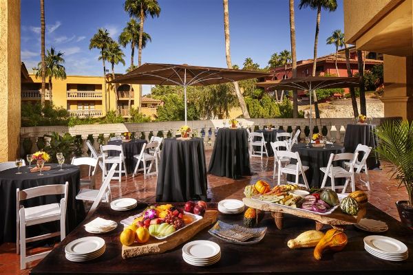 Hilton Phoenix Tapatio Cliffs Resort - Phoenix, AZ