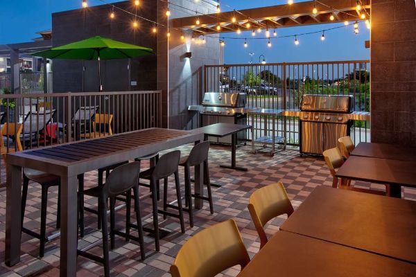 Home2 Suites By Hilton Huntsville - Huntsville, TX