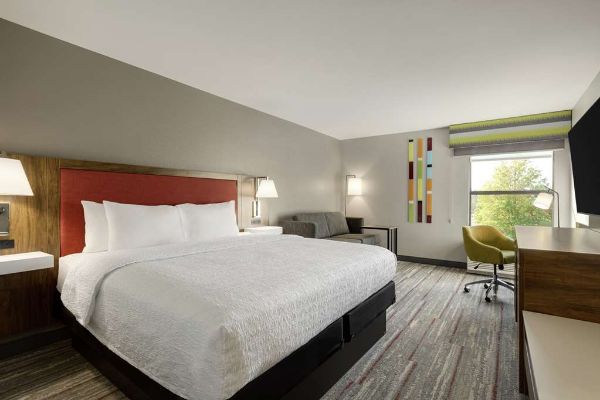 Hampton Inn By Hilton Starkville Mississippi State University - Starkville, MS