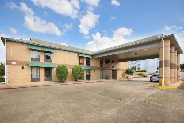 Oyo Hotel Texarkana Trinity Ar - Texarkana, TX