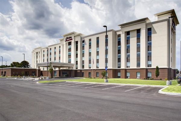 Hampton Inn & Suites Syracuse-north (Airport Area) - Syracuse, NY