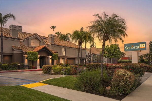Sonesta Es Suites Chatsworth - Simi Valley, CA