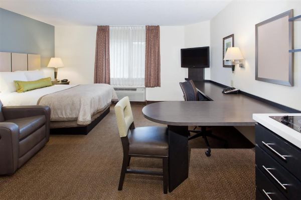 Sonesta Simply Suites Philadelphia Mount Laurel - Medford, NJ