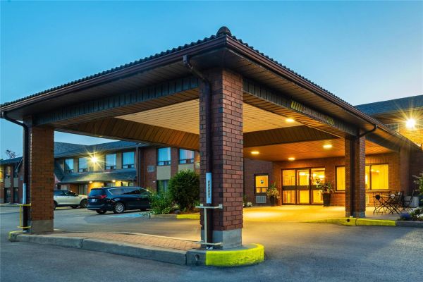 Comfort Inn Hwy. 401 - Kingston