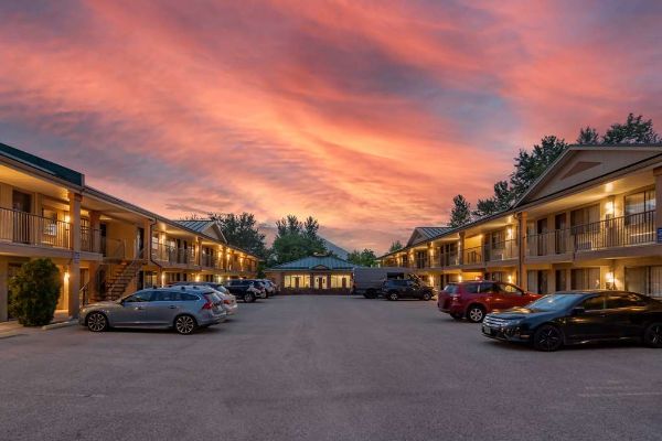 Surestay Plus By Best Western Salmon Arm - Salmon Arm