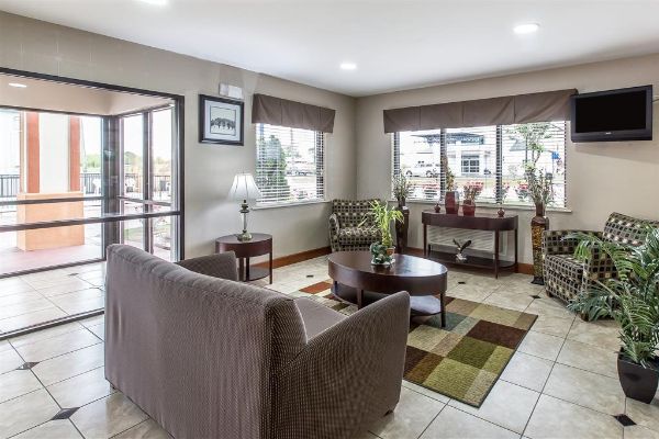 Quality Inn Montgomery South - Montgomery, AL