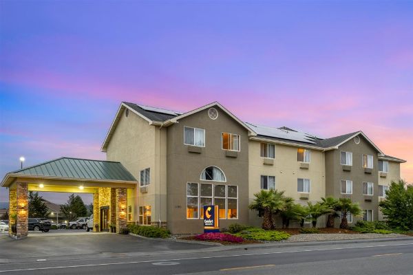 Comfort Inn And Suites Redwood Country - Fortuna, CA