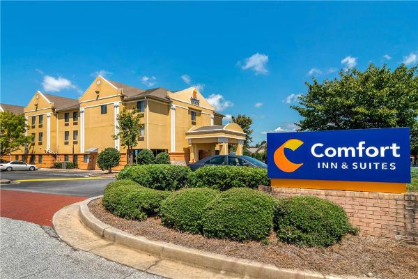 Comfort Inn And Suites Galleria - Smyrna, GA