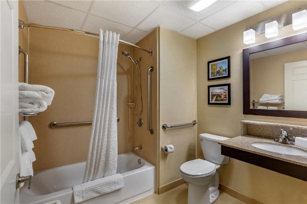Comfort Inn Rockland - Boston - Brockton, MA