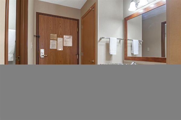 Comfort Inn Iron Mountain North - Iron Mountain, MI