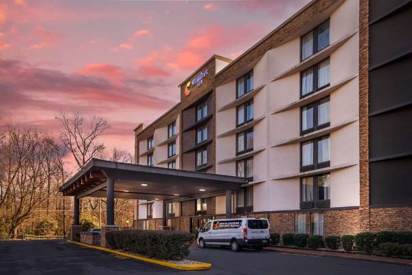 Comfort Inn Charlotte Airport Uptown - Charlotte, NC