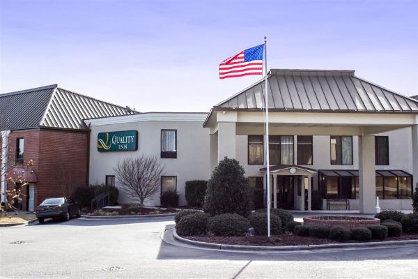 Quality Inn & Suites Wilson I-95 - Wilson, NC