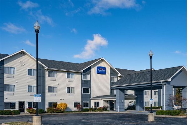 Baymont By Wyndham Gurnee - Antioch, IL